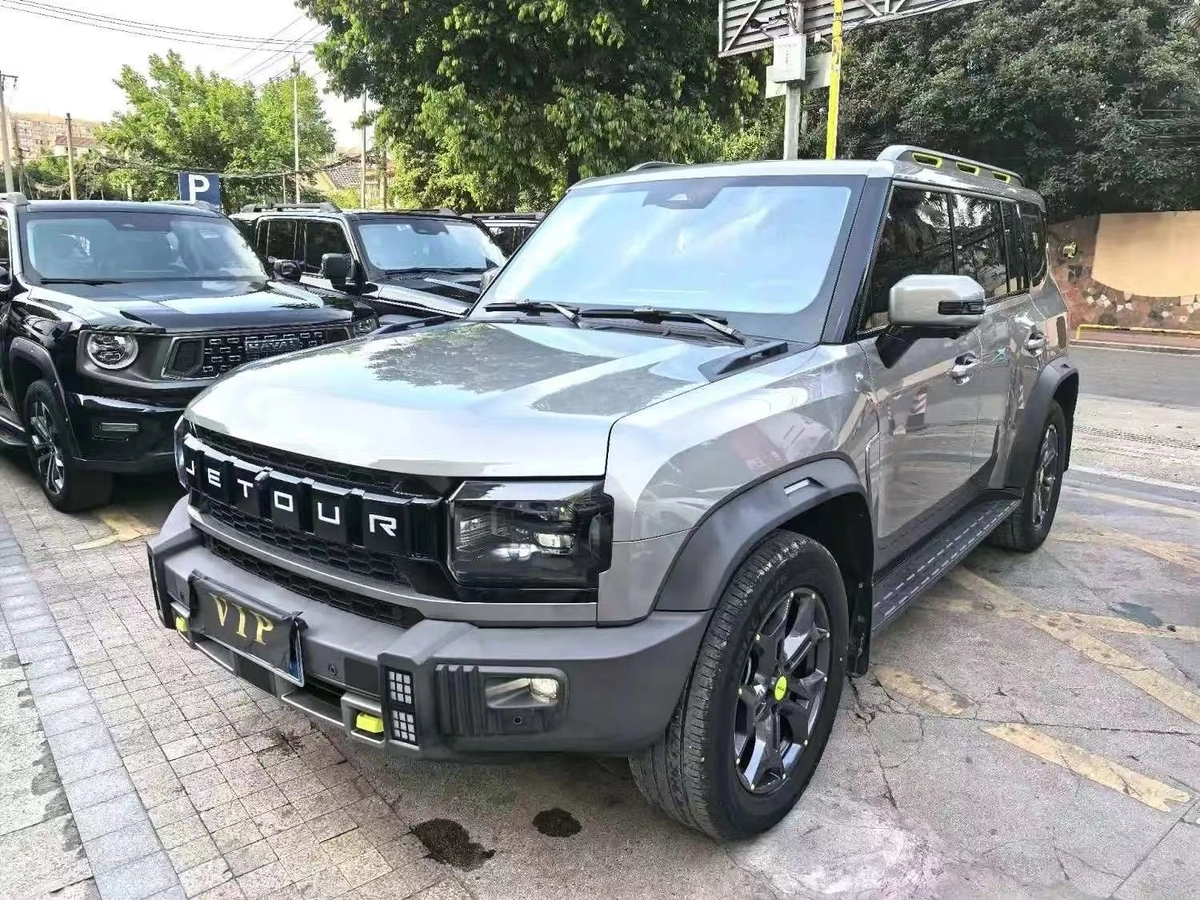 Jetour Traveller 2.0 AT 4WD