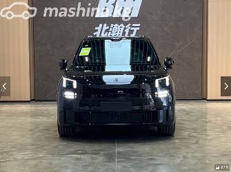 Lynk & Co 900 2.0hyb AT 4WD