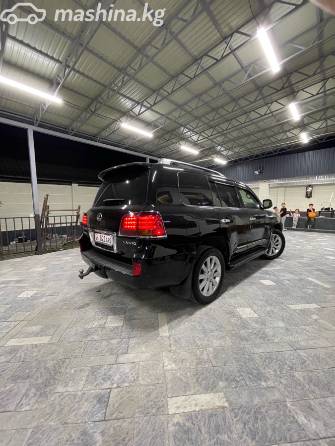 Lexus LX III 570 5.7 AT 4WD