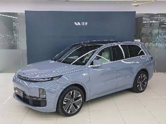 LiXiang L8 Рестайлинг 1.5hyb AT 4WD