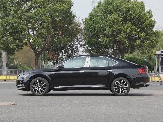 Skoda Superb III 2.0 AT