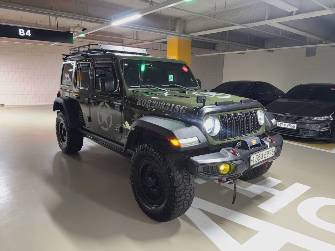 Jeep Wrangler IV (JL) 2.0 AT 4WD