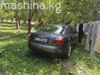 Audi A4 II (B6) 1.8 MT