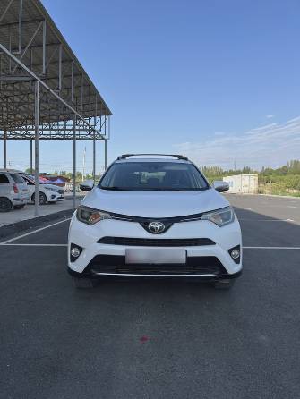 Toyota RAV4 IV (XA40) Рестайлинг 2.5 AT 4WD