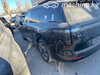 Lynk & Co 900 2.0hyb AT 4WD