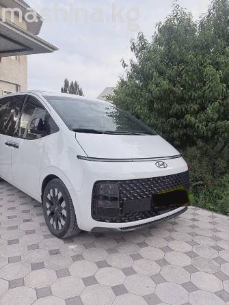 Hyundai Staria 3.5 AT