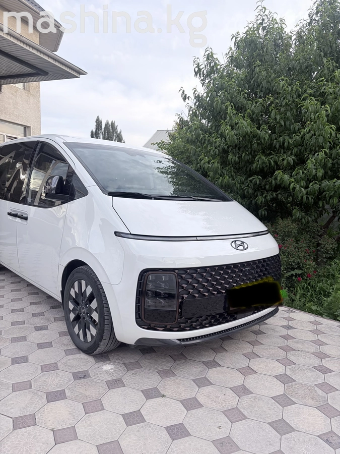 Hyundai Staria 3.5 AT