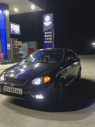 Daewoo Lacetti J200 I 1.6 MT