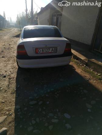 Opel Vectra B 1.6 MT