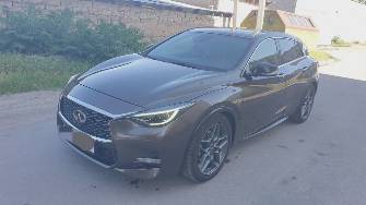 Infiniti Q30 2.0 AMT