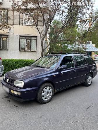 Volkswagen Golf III 1.8 MT