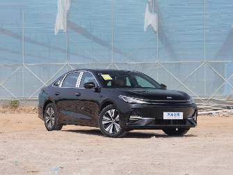 Geely Galaxy A7 1.5hyb AT