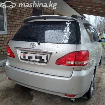 Toyota Avensis Verso 2.0 MT