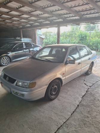 Volkswagen Passat B4 2.0 MT