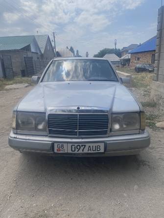 Mercedes-Benz W124 300 3.0d MT