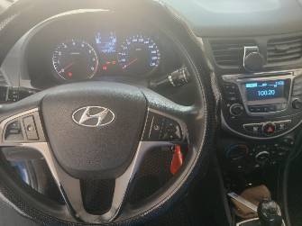 Hyundai Solaris I Рестайлинг 1.6 MT