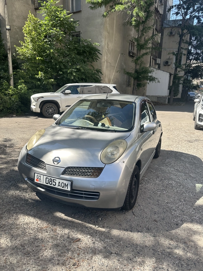 Nissan March III (K12) 1.2 AT