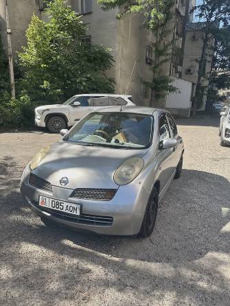 Nissan March III (K12) 1.2 AT