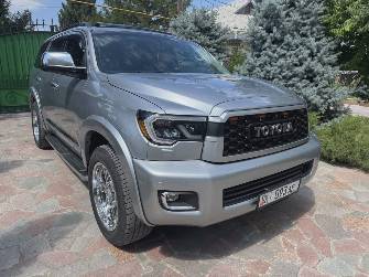 Toyota Sequoia II 5.7 AT 4WD