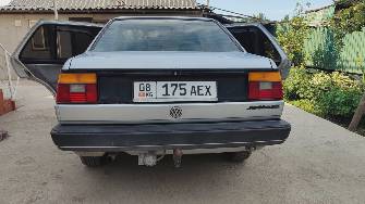 Volkswagen Jetta II 1.8 MT