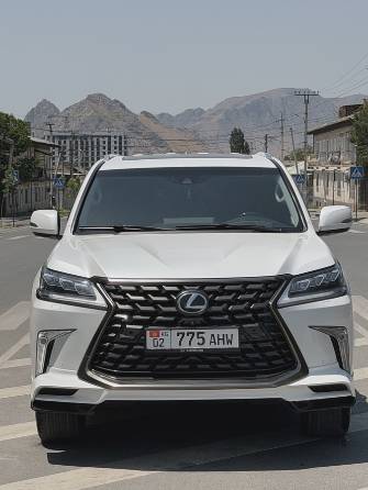 Lexus LX III Рестайлинг 2 570 5.7 AT 4WD