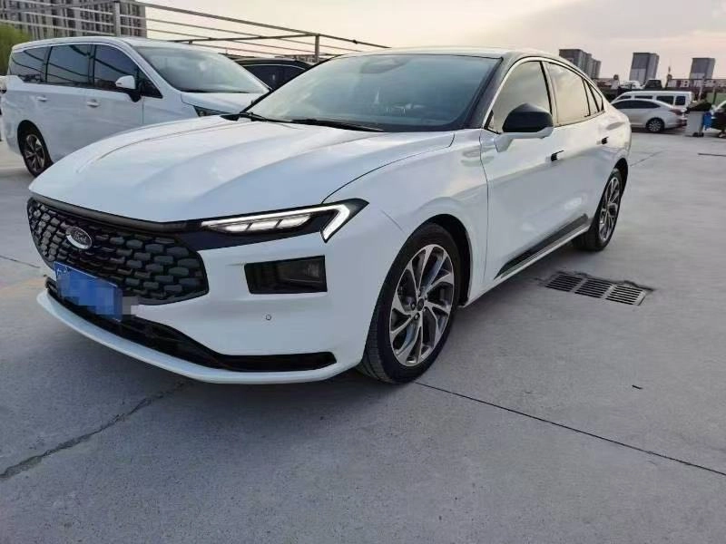 Ford Mondeo V Рестайлинг 1.5 AT