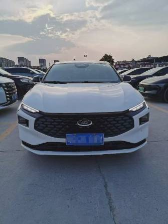 Ford Mondeo V Рестайлинг 1.5 AT