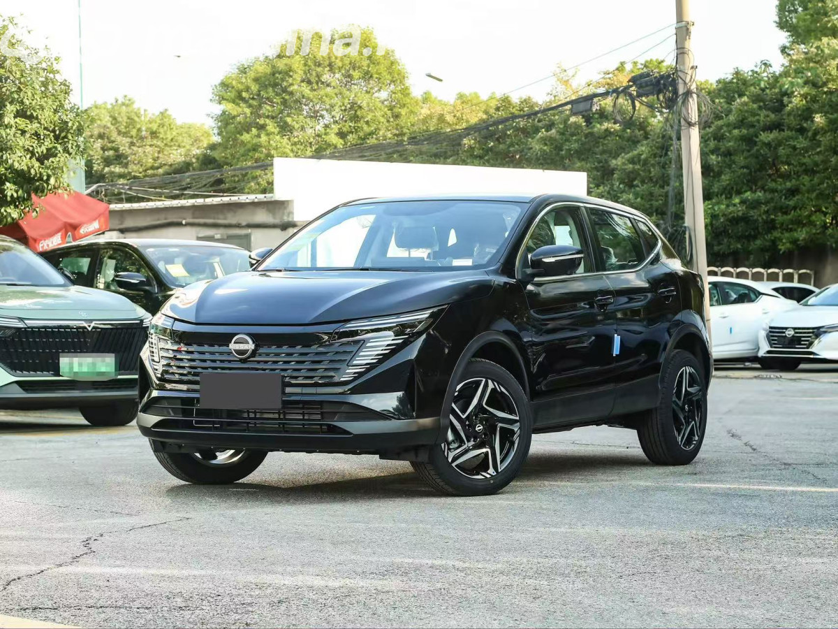 Открыть фото Nissan Qashqai II Рестайлинг 2 2.0 CVT