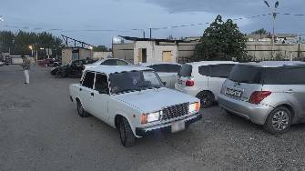 ВАЗ (Lada) 2107 21074-20 1.6 MT