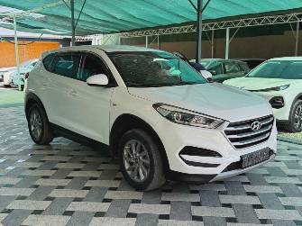 Hyundai Tucson III 2.0d AT