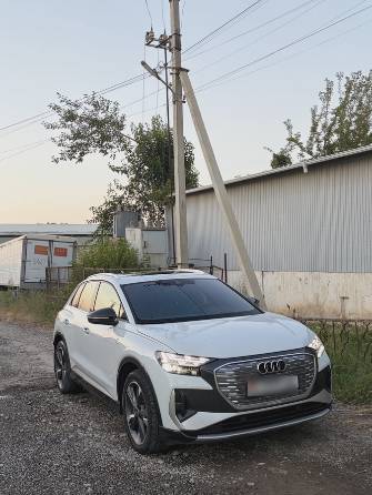 Audi Q4 e-tron 40 Electro AT