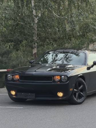 Dodge Challenger III Рестайлинг 3.6 AT