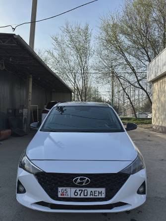 Hyundai Solaris II Рестайлинг 1.4 AT