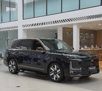 Geely Galaxy M9 1.5hyb AT 4WD