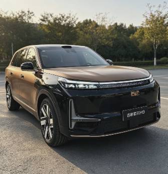 Geely Galaxy M9 1.5hyb AT 4WD