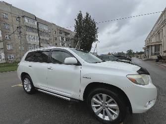 Toyota Highlander II (U40) 3.3hyb CVT 4WD