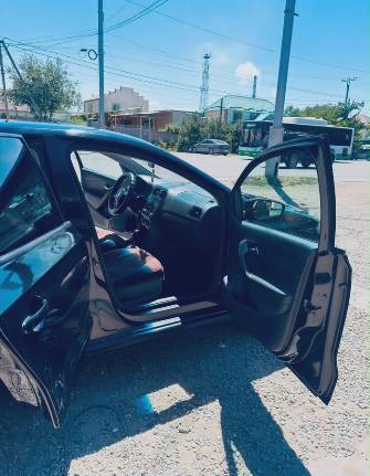 Volkswagen Polo V 1.6 AT