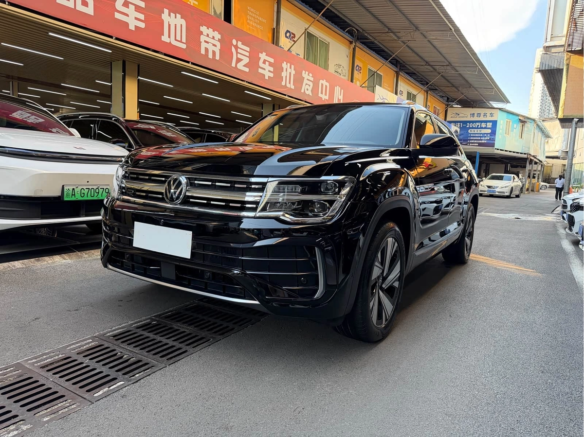 Volkswagen Touareg III Рестайлинг 2.0 AT 4WD