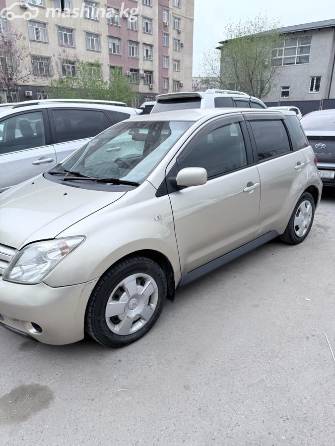 Toyota Ist I 1.5 AT