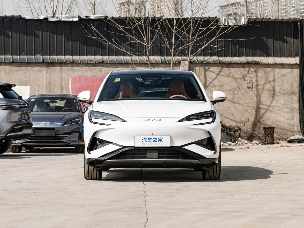 BYD Sea Lion 07 80.64 kWh Electro AT 4WD