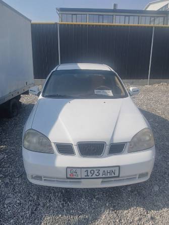 Daewoo Lacetti J200 I 1.6 MT