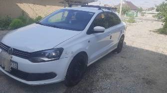 Volkswagen Polo V Рестайлинг 1.6 MT