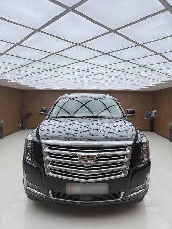 Cadillac Escalade IV 6.2 AT 4WD