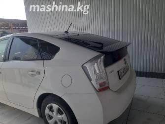 Toyota Prius III (XW30) 1.8hyb AT