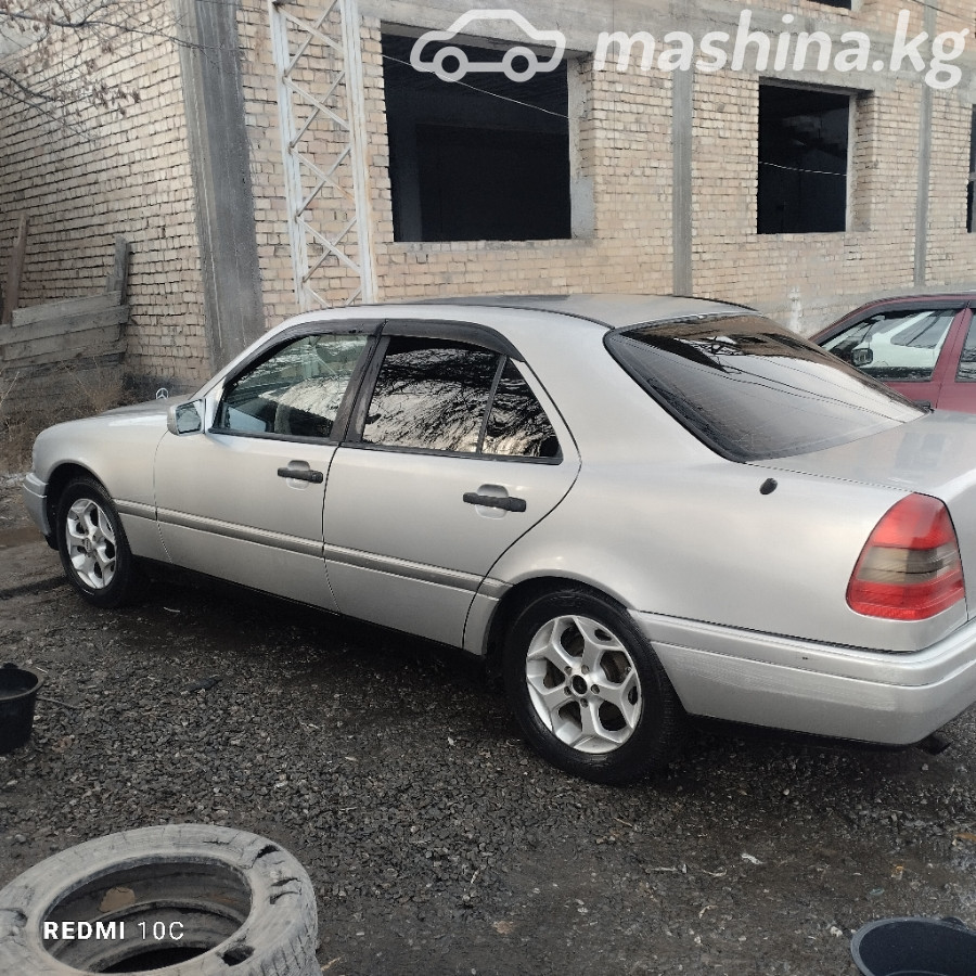 Открыть фото Mercedes-Benz C-Класс I (W202) 180 1.8 MT