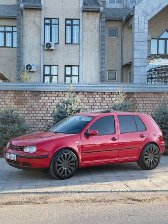 Volkswagen Golf IV 1.6 MT