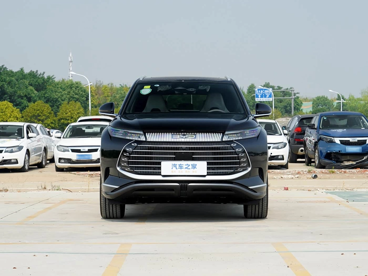 Открыть фото BYD Frigate 07 36.8 kWh 1.5hyb AT