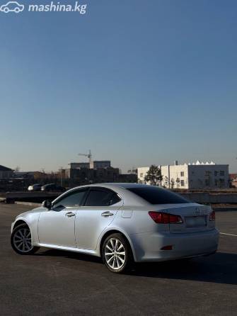 Lexus IS II Рестайлинг 220d 2.2d MT