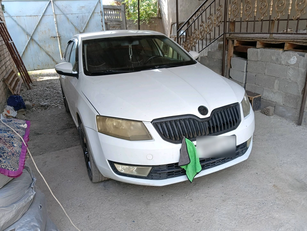 Skoda Octavia III (A7) 1.6 AT