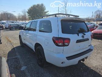 Toyota Sequoia II Рестайлинг 5.7 AT 4WD